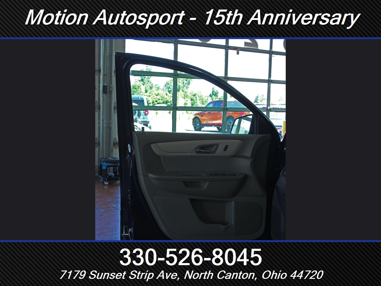 2016 Chevrolet Traverse LS AWD - Photo 10 - North Canton, OH 44720