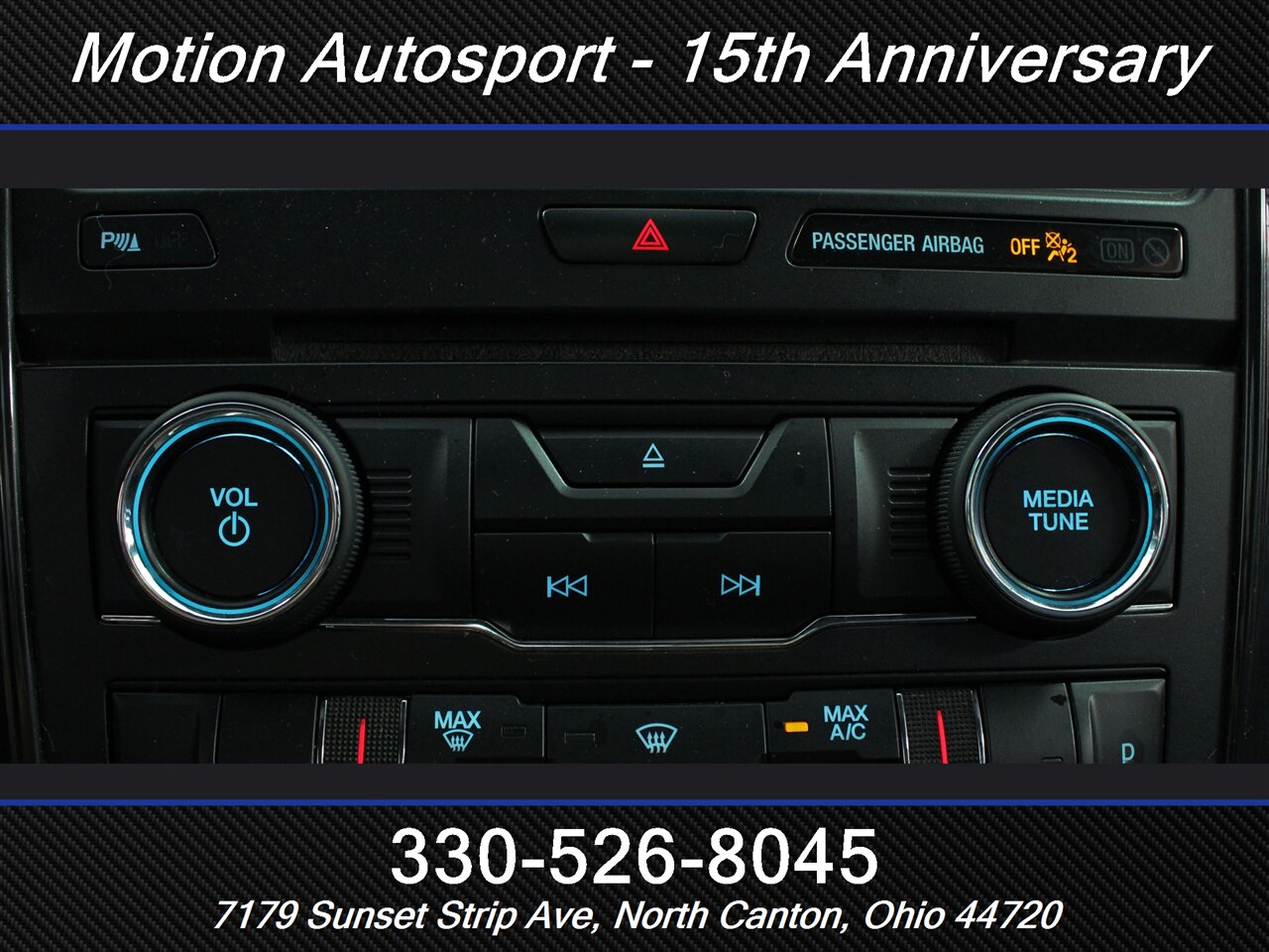 2018 Ford Explorer XLT AWD - Photo 18 - North Canton, OH 44720