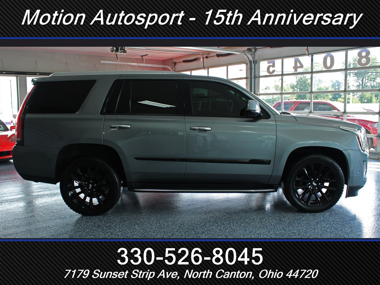 2020 Cadillac Escalade Luxury  Moon Roof Navigation 4X4 - Photo 8 - North Canton, OH 44720