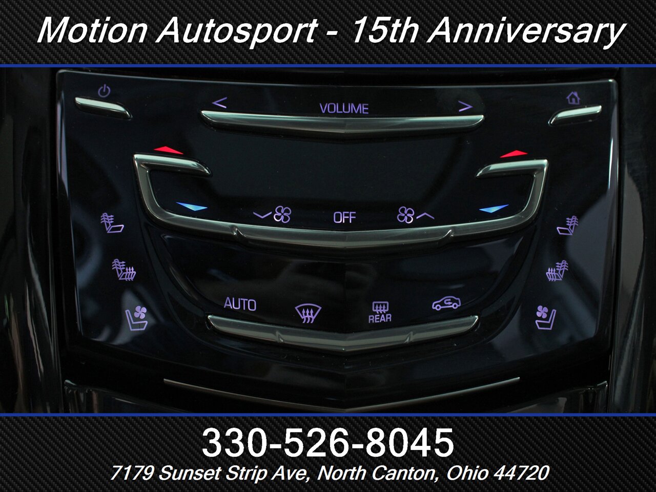 2020 Cadillac Escalade Luxury  Moon Roof Navigation 4X4 - Photo 16 - North Canton, OH 44720