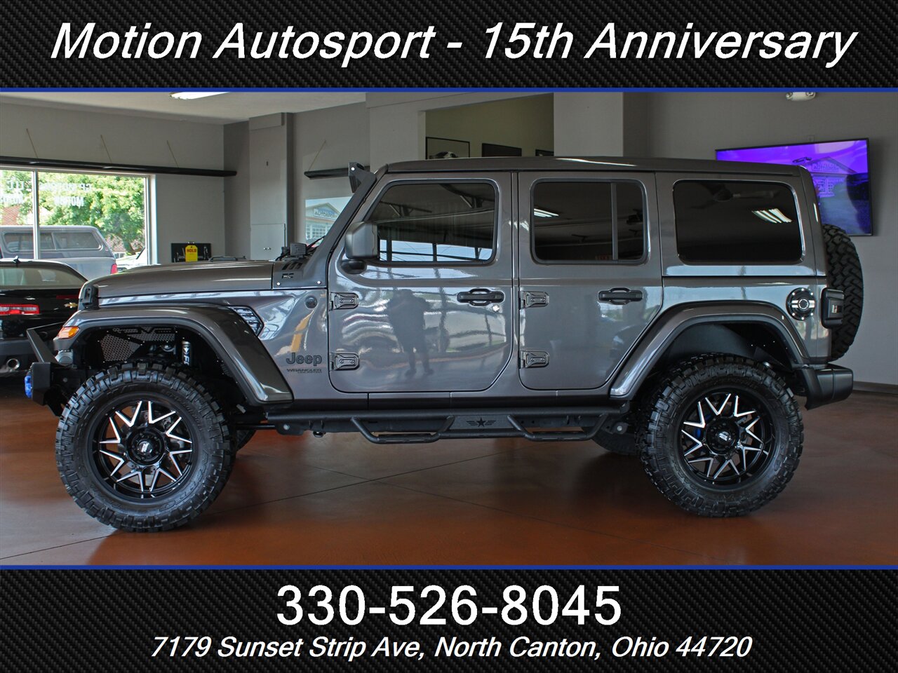 2021 Jeep Wrangler Unlimited Sahara Altitude Custom Lift 4X4 Sky Touch Roof - Photo 8 - North Canton, OH 44720