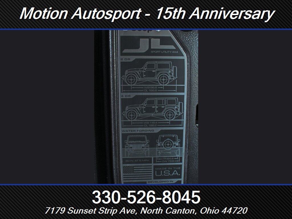 2021 Jeep Wrangler Unlimited Sahara Altitude Custom Lift 4X4 Sky Touch Roof - Photo 14 - North Canton, OH 44720