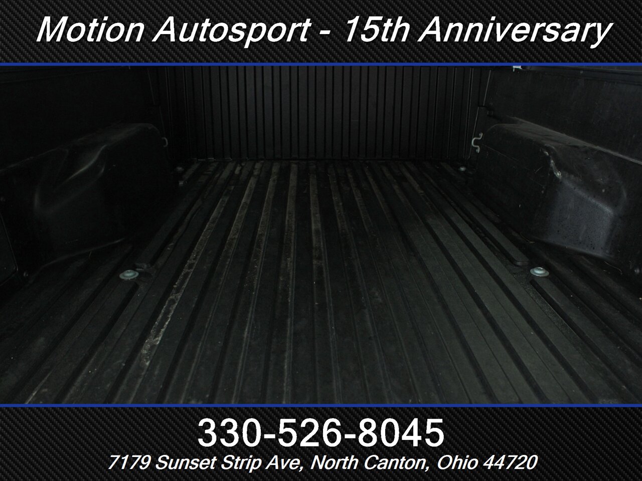 2017 Toyota Tacoma TRD Sport  Long Bed 4X4 - Photo 7 - North Canton, OH 44720