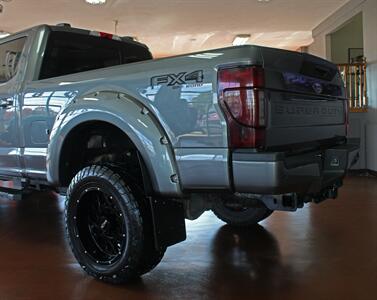 2022 Ford F-250 Super Duty Lariat  Ultimate Panoramic Moon Roof FX4 4X4 - Photo 6 - North Canton, OH 44720