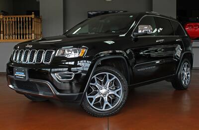 2019 Jeep Grand Cherokee Limited  5.7 Hemi V8 4X4 - Photo 1 - North Canton, OH 44720