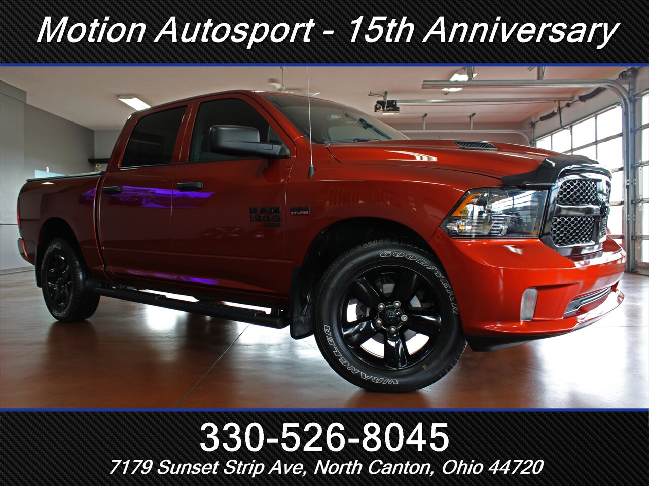 2023 RAM 1500 Classic Express Night Edition 4X4   - Photo 2 - North Canton, OH 44720