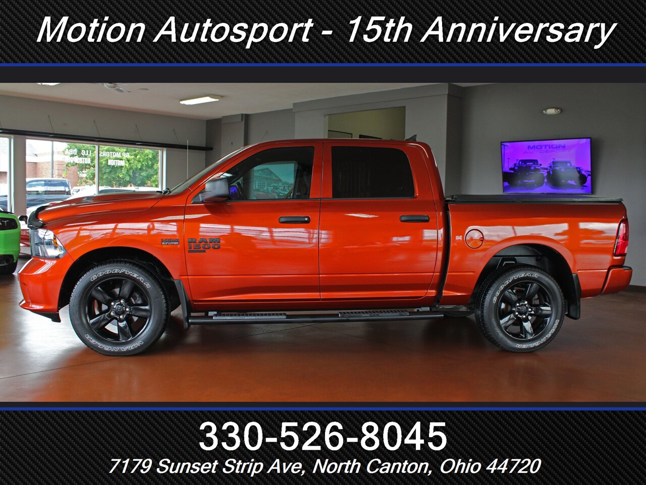 2023 RAM 1500 Classic Express Night Edition 4X4   - Photo 7 - North Canton, OH 44720