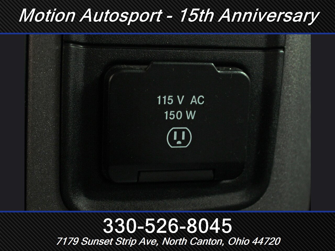 2023 RAM 1500 Classic Express Night Edition 4X4   - Photo 25 - North Canton, OH 44720