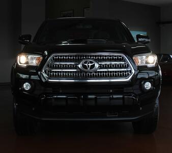 2016 Toyota Tacoma TRD Sport  4X4 - Photo 38 - North Canton, OH 44720