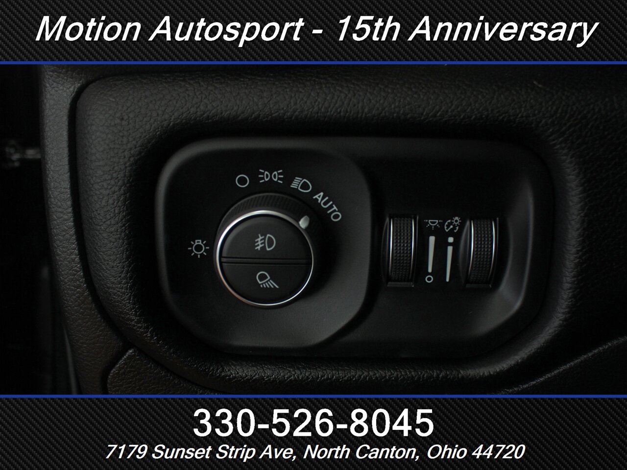 2020 RAM 1500 Laramie Custom Lift 4X4 - Photo 18 - North Canton, OH 44720