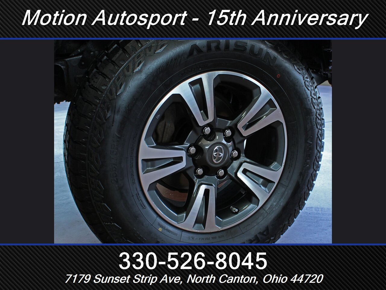2017 Toyota Tacoma SR5 TRD Sport V6  Custom Lift 4x4 - Photo 51 - North Canton, OH 44720