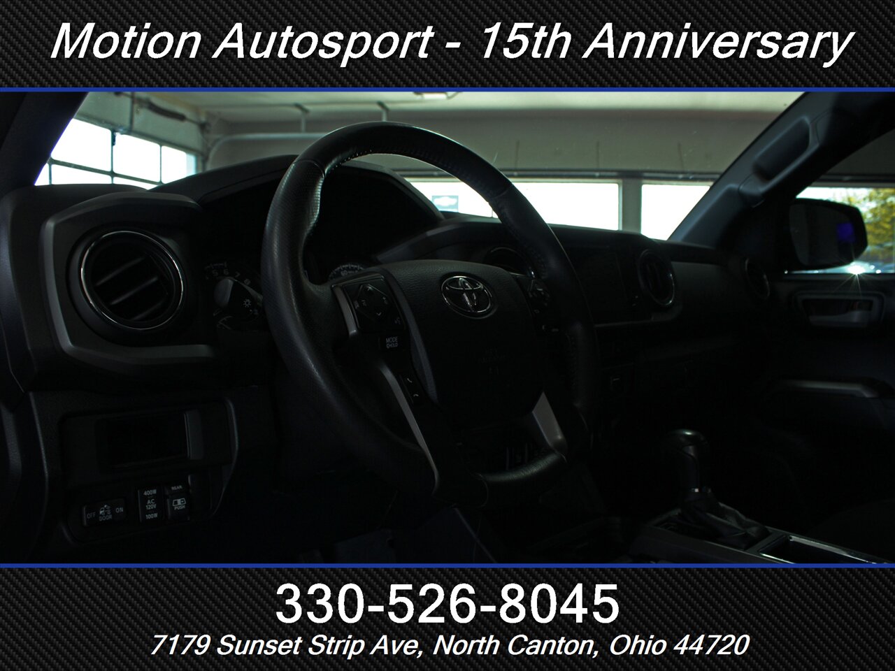 2017 Toyota Tacoma SR5 TRD Sport V6  Custom Lift 4x4 - Photo 16 - North Canton, OH 44720