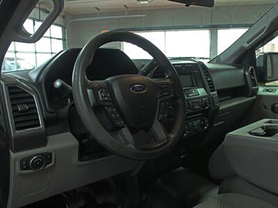 2015 Ford F-150 XLT  4X4 - Photo 13 - North Canton, OH 44720