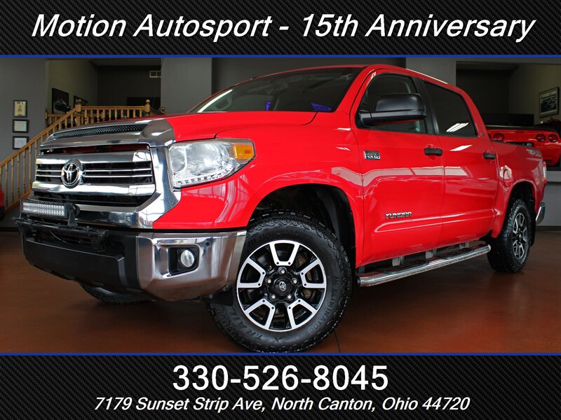 2016 Toyota Tundra SR5  TRD Off Road Moon Roof Navigation 4X4