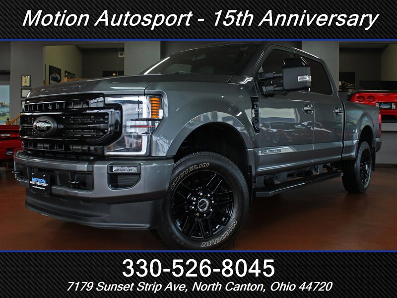 2022 Ford F-250 Super Duty Lariat Ultimate  FX4 Pano Roof 4X4