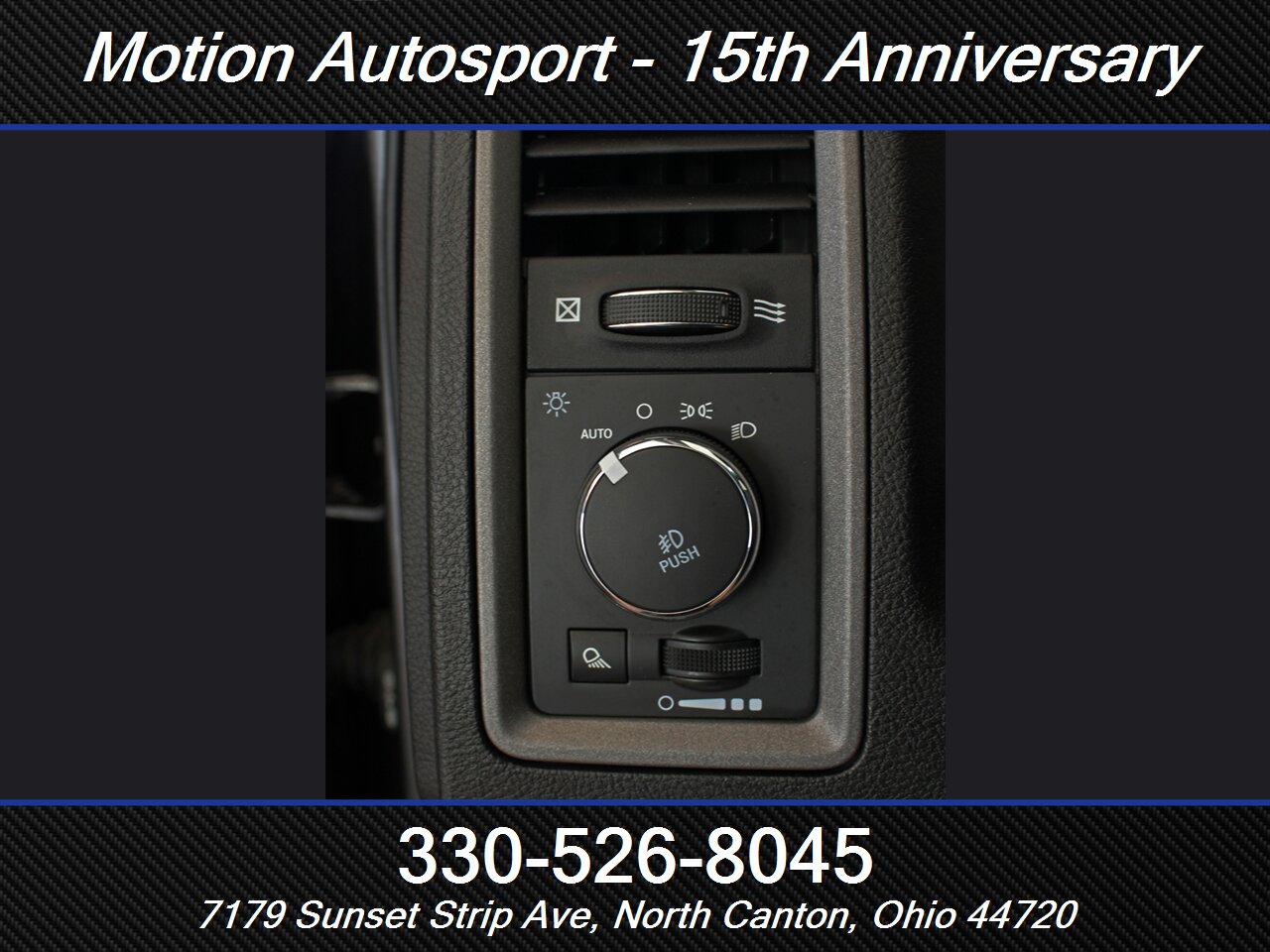2020 RAM 1500 Classic Night Edition 4X4 - Photo 15 - North Canton, OH 44720