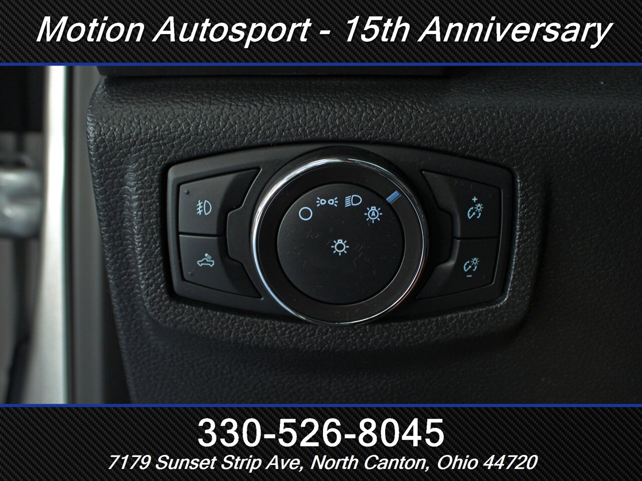 2018 Ford F-150 XLT Sport Panoramic Roof 4X4 - Photo 12 - North Canton, OH 44720