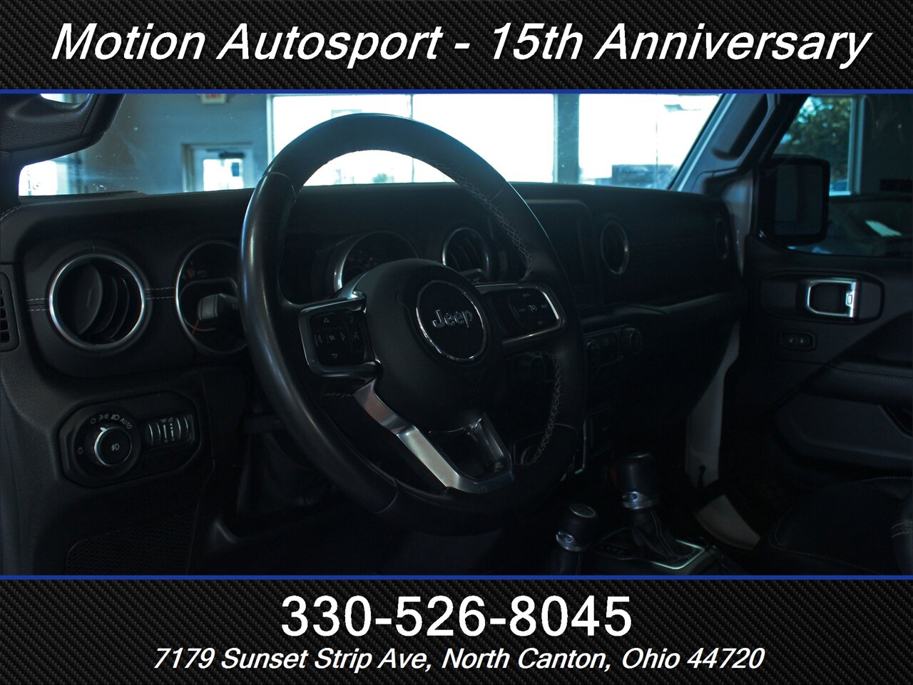 2018 Jeep Wrangler Unlimited Sahara  Hard Top 4X4 - Photo 17 - North Canton, OH 44720