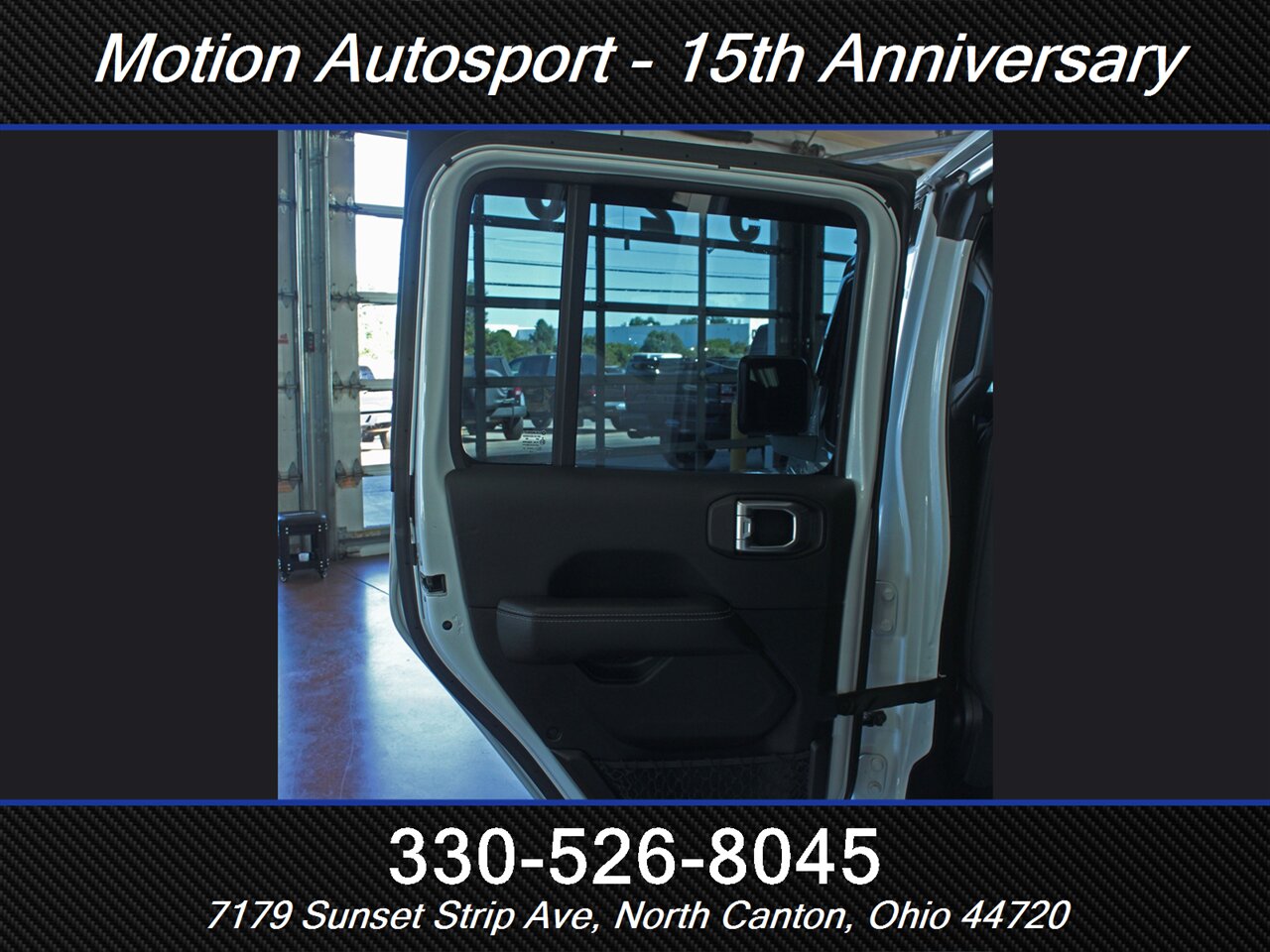 2018 Jeep Wrangler Unlimited Sahara  Hard Top 4X4 - Photo 40 - North Canton, OH 44720