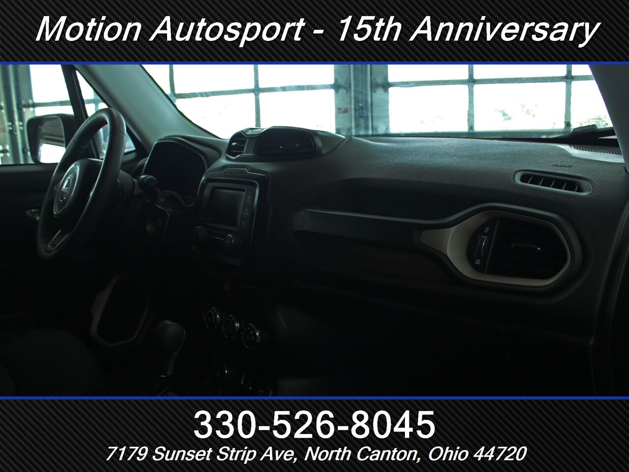 2017 Jeep Renegade Sport Moon Roof 4X4 - Photo 24 - North Canton, OH 44720