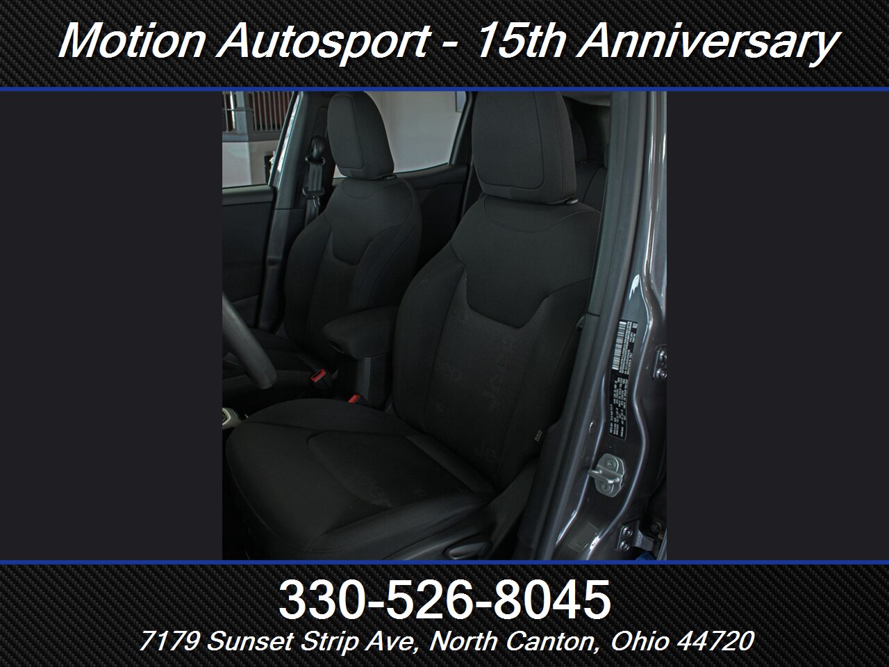 2017 Jeep Renegade Sport Moon Roof 4X4 - Photo 21 - North Canton, OH 44720