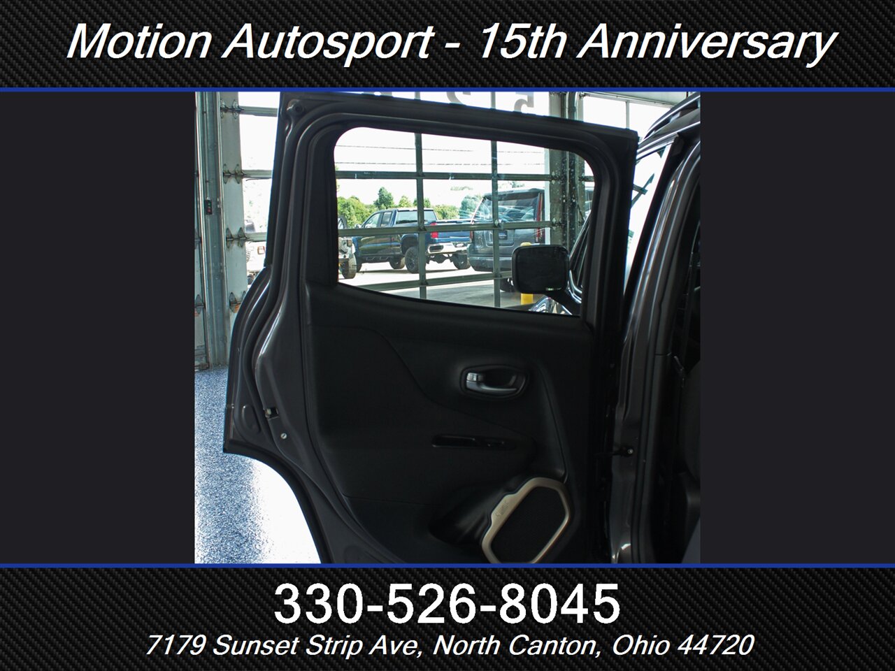 2017 Jeep Renegade Sport Moon Roof 4X4 - Photo 27 - North Canton, OH 44720