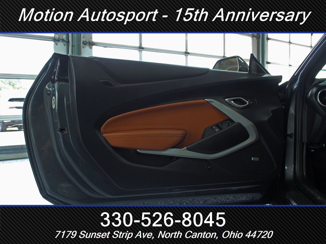 2016 Chevrolet Camaro LT  Moon Roof Navigation - Photo 10 - North Canton, OH 44720