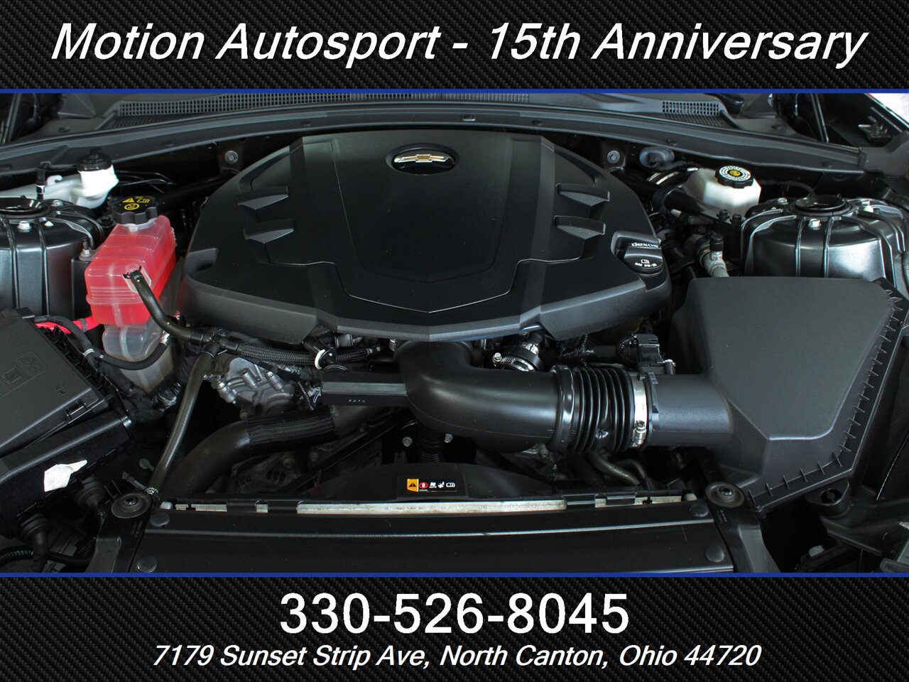 2016 Chevrolet Camaro LT  Moon Roof Navigation - Photo 9 - North Canton, OH 44720