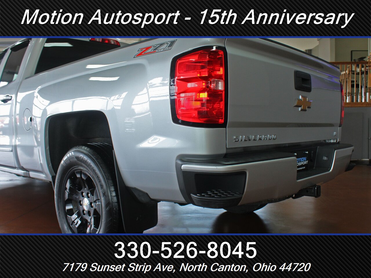 2017 Chevrolet Silverado 1500 LT Z71 4X4 - Photo 8 - North Canton, OH 44720