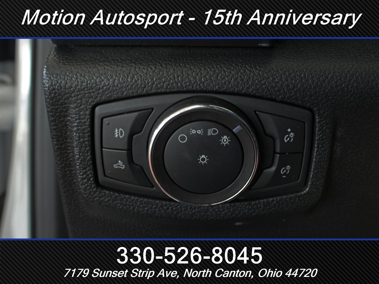 2019 Ford F-150 XLT  Sport 4X4 - Photo 17 - North Canton, OH 44720