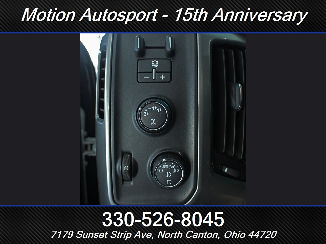 2019 Chevrolet Silverado 1500 LD LT Z71 4X4 - Photo 12 - North Canton, OH 44720