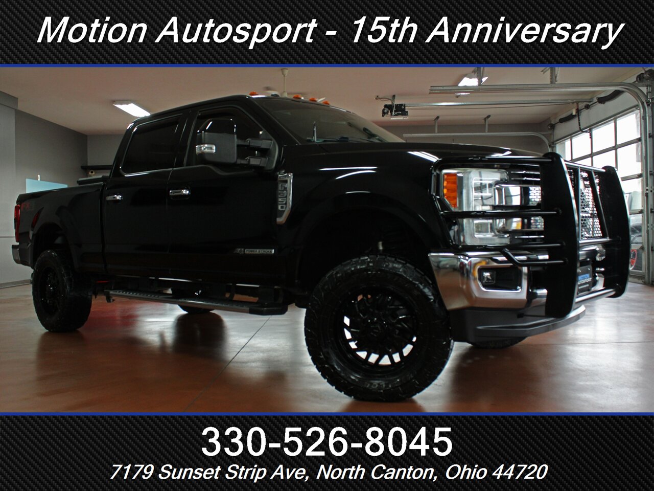 2017 Ford F-350 Super Duty Lariat Custom Lift FX4 Off Road 4X4 - Photo 2 - North Canton, OH 44720