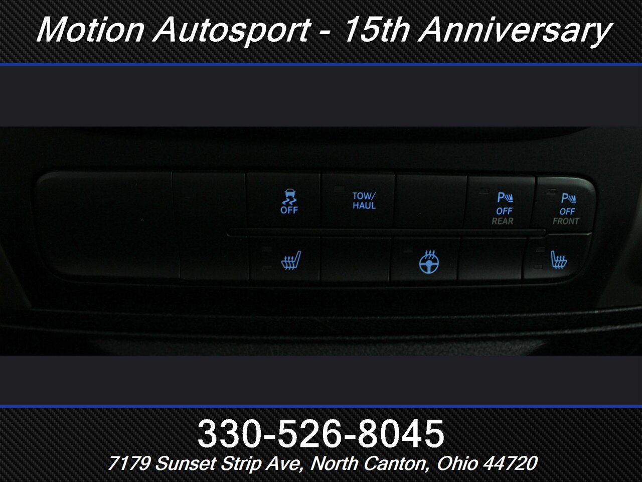 2018 RAM 1500 SLT 4X4 - Photo 17 - North Canton, OH 44720