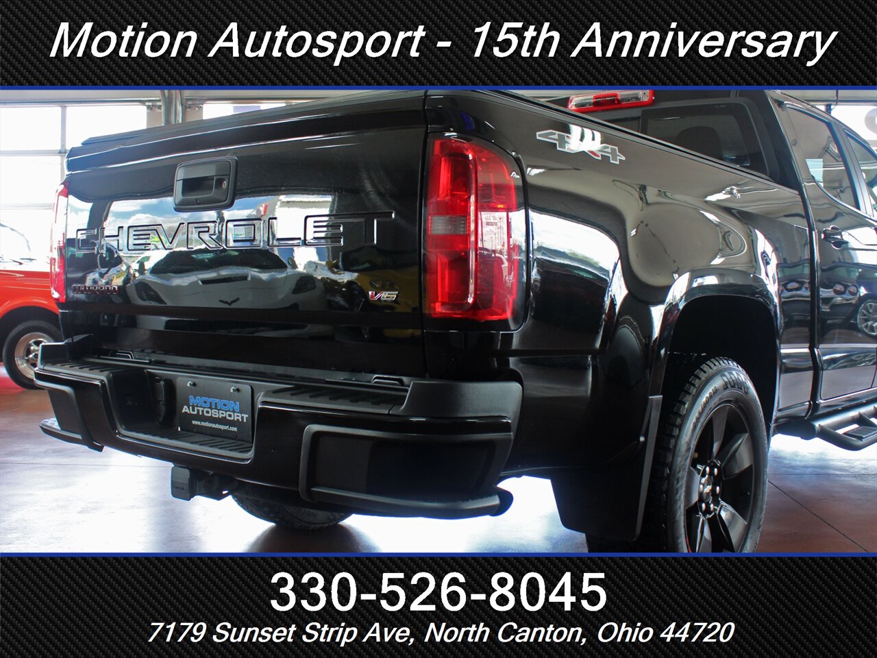 2021 Chevrolet Colorado LT Z71 Midnight Edition 4X4 - Photo 12 - North Canton, OH 44720