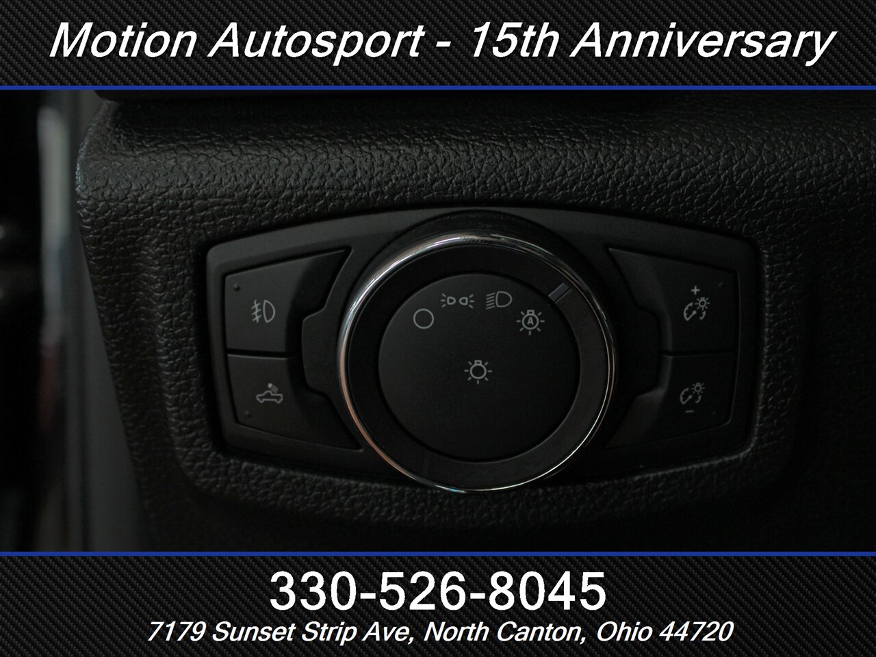 2018 Ford F-150 Limited Moon Roof Navigation 4X4 - Photo 17 - North Canton, OH 44720