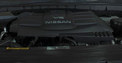 2018 Nissan Titan Platinum Reserve  4X4 - Photo 12 - North Canton, OH 44720