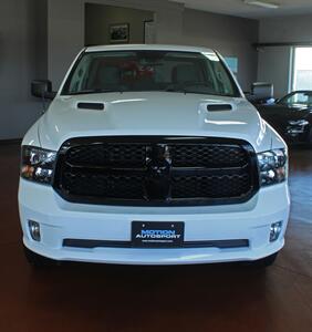 2020 RAM 1500 Classic Night Edition  4X4 - Photo 4 - North Canton, OH 44720