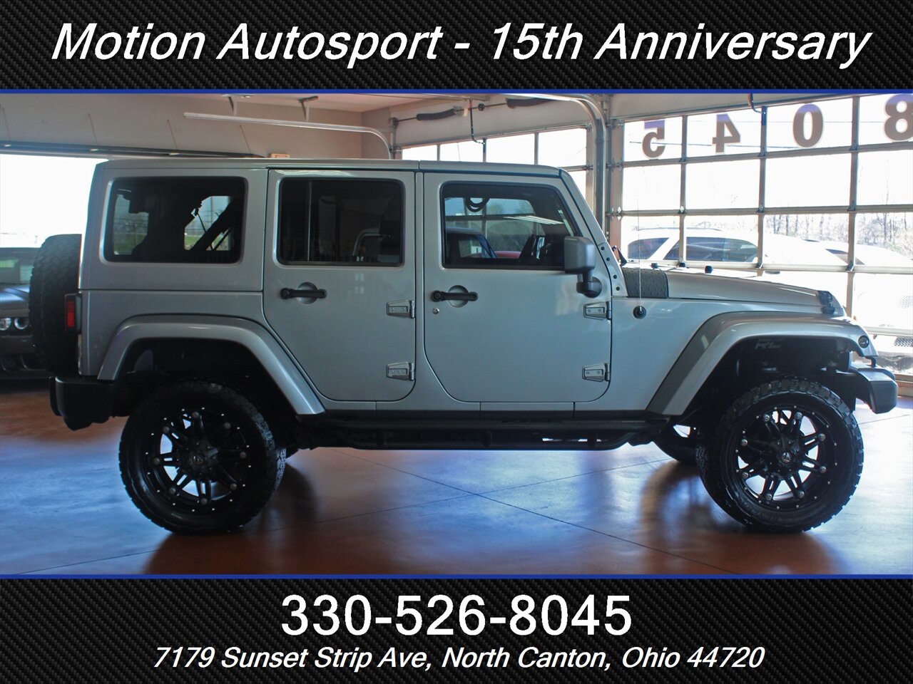 2014 Jeep Wrangler Unlimited Sahara  Custom Lift 4X4 - Photo 13 - North Canton, OH 44720