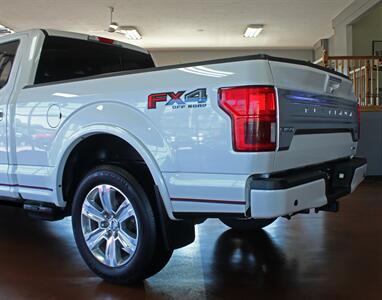 2018 Ford F-150 Platinum  Moon Roof Navigation FX4 4X4 - Photo 6 - North Canton, OH 44720