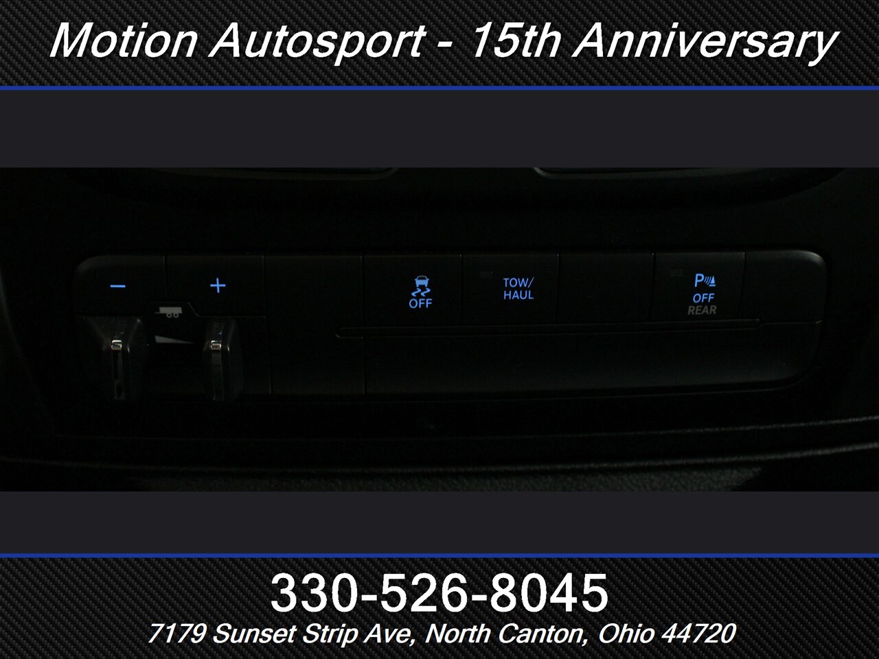 2022 RAM 1500 Classic Warlock Moon Roof Navigation 4X4 - Photo 21 - North Canton, OH 44720