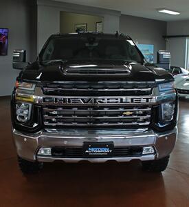 2020 Chevrolet Silverado 2500 LTZ  Moon Roof Navigation 4X4 - Photo 4 - North Canton, OH 44720