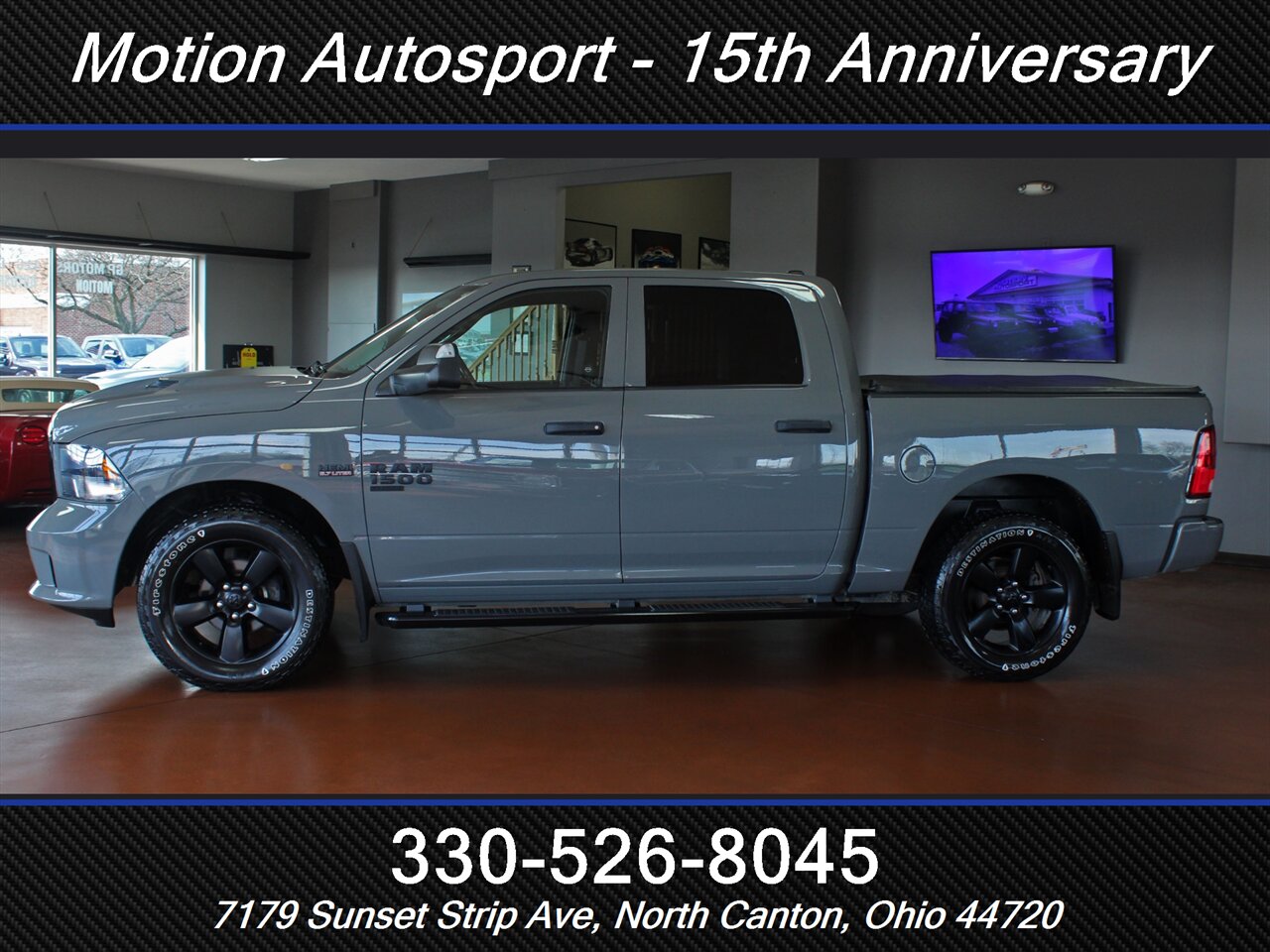 2022 RAM 1500 Classic Express Black Top Edition 4X4 - Photo 7 - North Canton, OH 44720