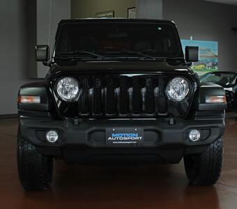 2019 Jeep Wrangler Unlimited Sport Altitude  4X4 - Photo 3 - North Canton, OH 44720