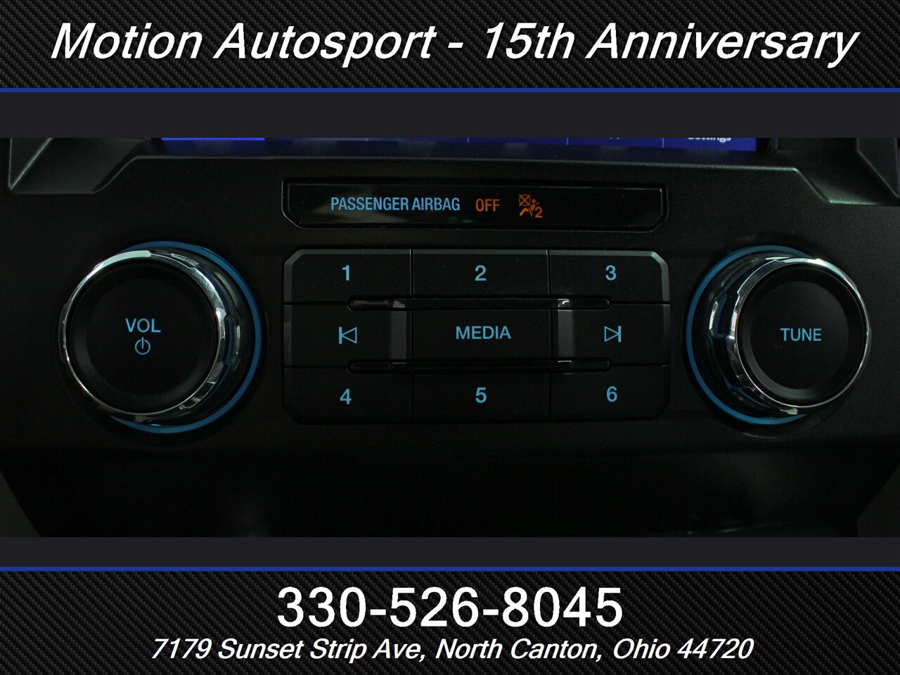 2020 Ford F-150 Lariat Custom Lift 4X4 - Photo 19 - North Canton, OH 44720