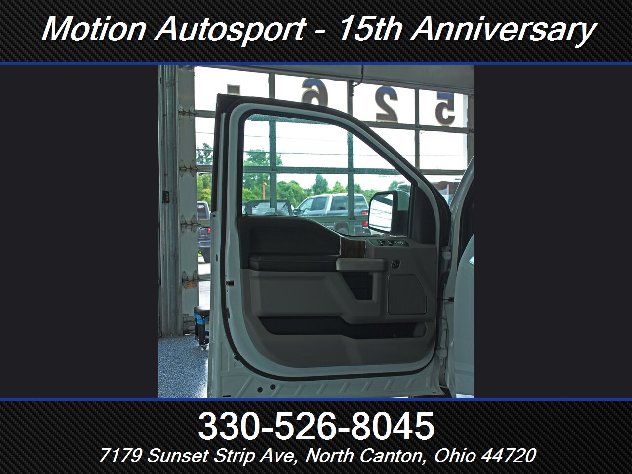 2020 Ford F-150 Lariat Custom Lift 4X4 - Photo 10 - North Canton, OH 44720