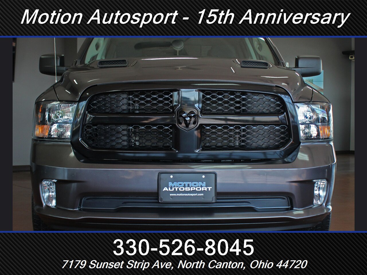 2019 RAM 1500 Classic Express  Night Edition 4X4 - Photo 3 - North Canton, OH 44720