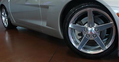 2006 Chevrolet Corvette Coupe   - Photo 40 - North Canton, OH 44720