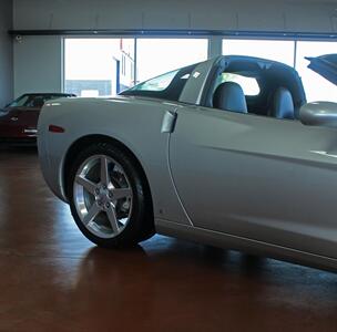 2006 Chevrolet Corvette Coupe   - Photo 43 - North Canton, OH 44720