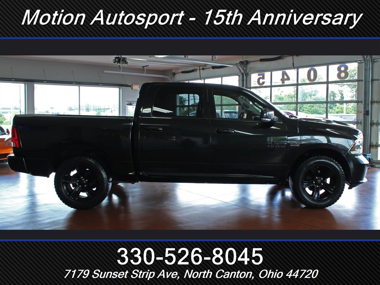 2016 RAM 1500 Sport Black Top Edition 4X4 - Photo 11 - North Canton, OH 44720