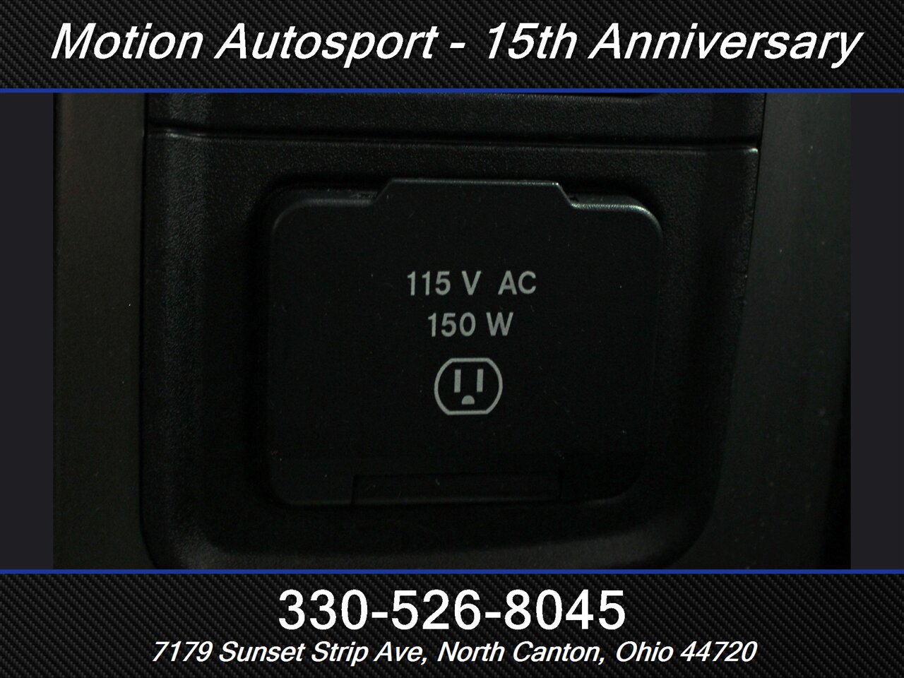 2016 RAM 1500 Sport Black Top Edition 4X4 - Photo 23 - North Canton, OH 44720